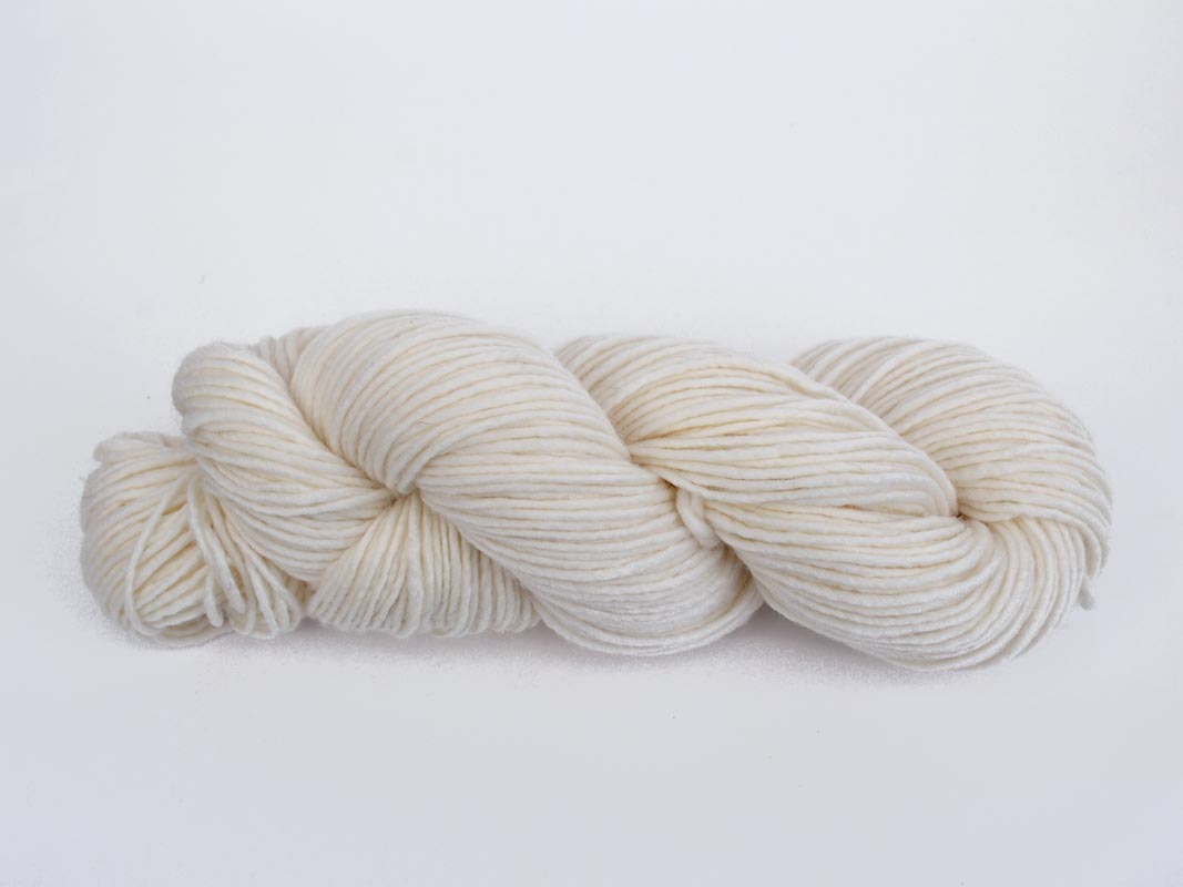 Jacob Wool Yarn, Natural Color Off White